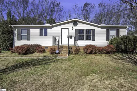 4 Springmont Ln, Greenville, SC 29607