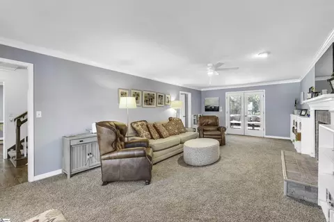 Living - 8 River Way Dr, Greer, SC 29651 photo 1 of 3