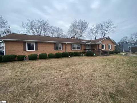288 49 Hwy, Laurens, SC 29360