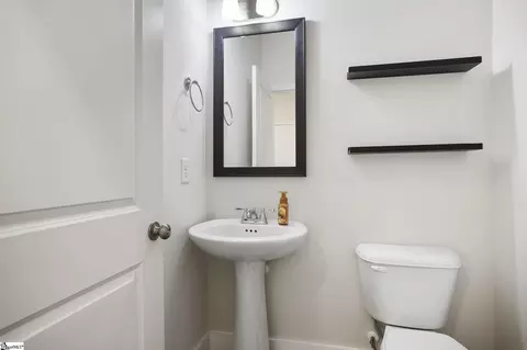 Bath - 704 Chesterfield Ct, Boiling Springs, SC 29316 photo 3 of 4