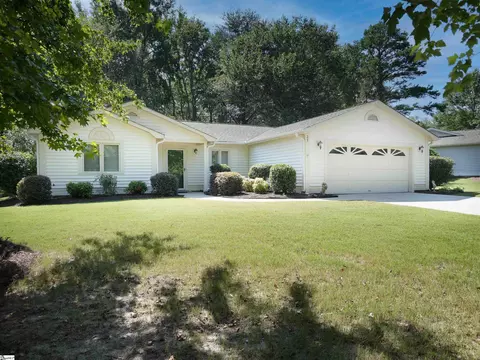 21 Woodtrace Cir, Greenville, SC 29615