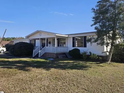 1631 Circle Bay Dr, Longs, SC 29568
