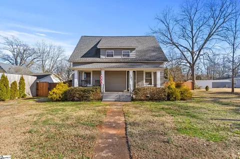 101 Bud St, Greenville, SC 29617