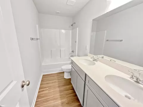 Bath - 1208 Paramount Dr, Lyman, SC 29365 photo 2 of 3