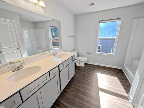 Bath - 1208 Paramount Dr, Lyman, SC 29365 photo 3 of 3