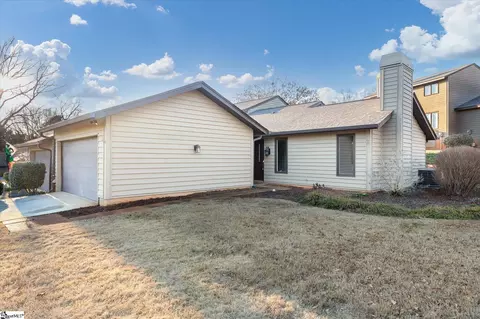 329 Skylark Cir, Greer, SC 29650