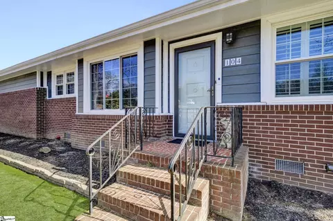 Exterior - 104 Hillside Dr, Greer, SC 29651 photo 4 of 7