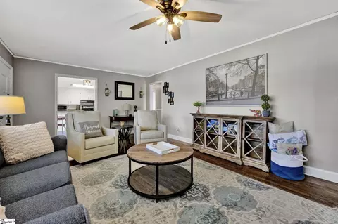 Living - 104 Hillside Dr, Greer, SC 29651 photo 3 of 6