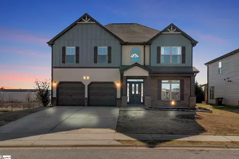 164 Deer Dr, Greenville, SC 29611