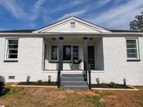 135 E Wilburn Ave, Greenville, SC 29611