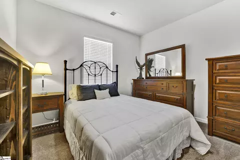 Bedroom - 541 Sapling Gap Rd, Greer, SC 29651 photo 4 of 9