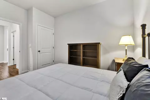Bedroom - 541 Sapling Gap Rd, Greer, SC 29651 photo 5 of 9