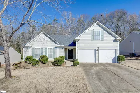 112 W Okaloosa Way, Simpsonville, SC 29680