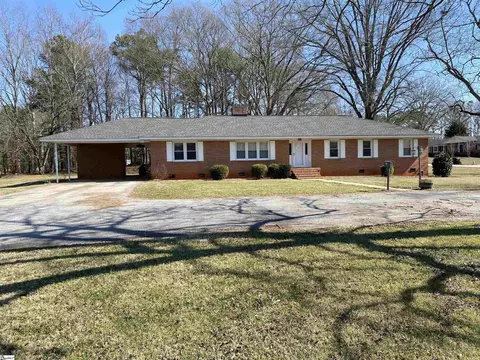 1437 S 56 Hwy, Clinton, SC 29325
