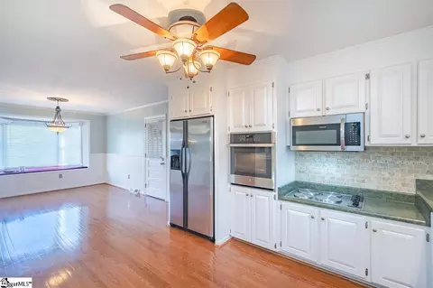 Kitchen - 114 Skyland Dr, Easley, SC 29640 photo 3 of 3