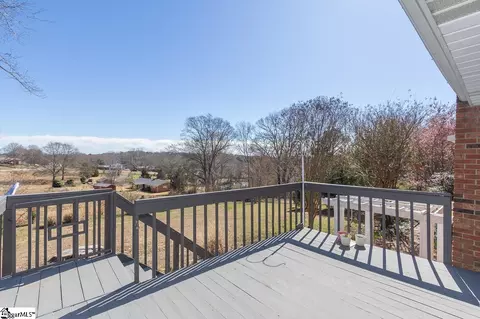 Exterior - 114 Skyland Dr, Easley, SC 29640 photo 5 of 11