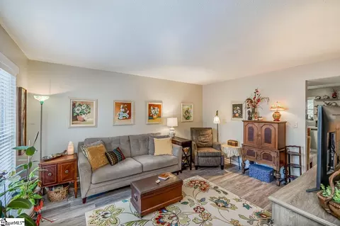 Living - 109 Pendleton Ct, Easley, SC 29640 photo 1 of 4