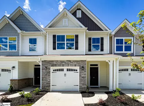 51 Fair Village Ln, Simpsonville, SC 29680