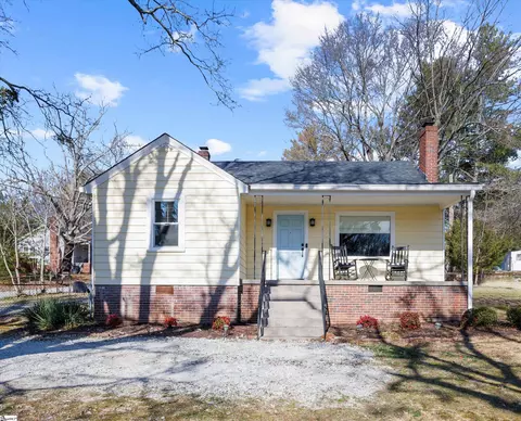 2101 State Park Rd, Greenville, SC 29609