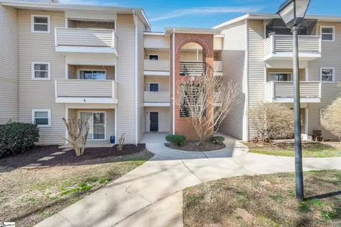 2601 Duncan Chapel Rd UNIT L201, Greenville, SC 29617
