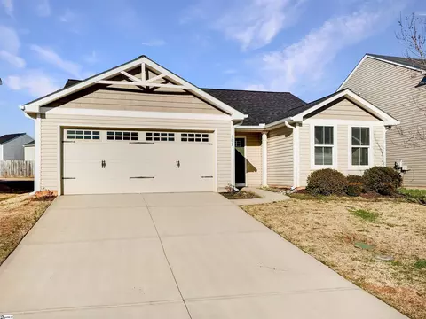 302 Skipton St, Greenville, SC 29605