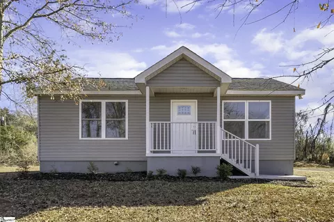 631 Smith Grove Rd, Easley, SC 29640