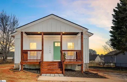 1104 Antioch Church Rd, Greenville, SC 29605