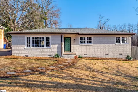 8 Dera St, Greenville, SC 29615