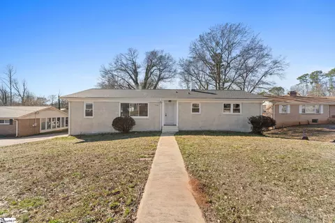 115 Stribling Cir, Spartanburg, SC 29301