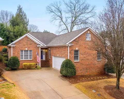 220 Redspire Dr, Greenville, SC 29617
