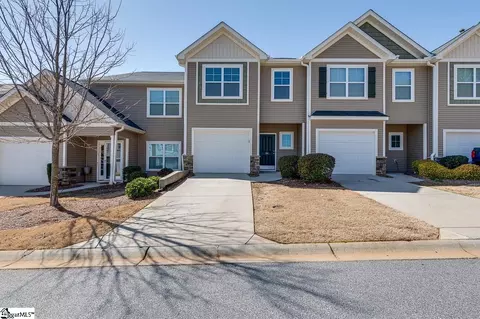 781 Elmbrook Dr, Simpsonville, SC 29681