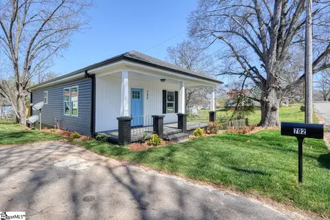 702 Blair St, Easley, SC 29640 photo 4