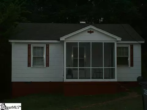 202 Loop St, Greenville, SC 29609
