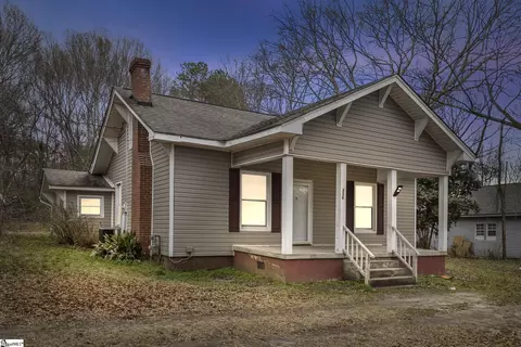 516 Carolina Dr, Liberty, SC 29657