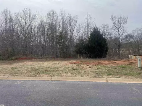 35 Park Vista Way, Greenville, SC 29617
