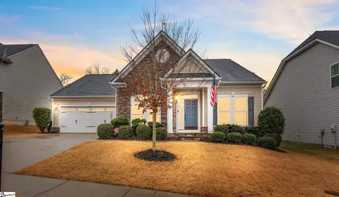 243 Chapel Hill Ln, Simpsonville, SC 29681
