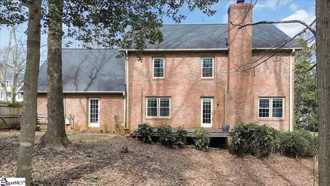 Exterior - 104 E Shallowstone Rd, Greer, SC 29650 photo 2 of 4