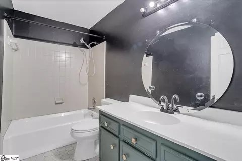 Bath - 104 E Shallowstone Rd, Greer, SC 29650 photo 3 of 4