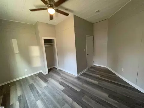 2 W 4th St, Williamston, SC 29697 photo 5