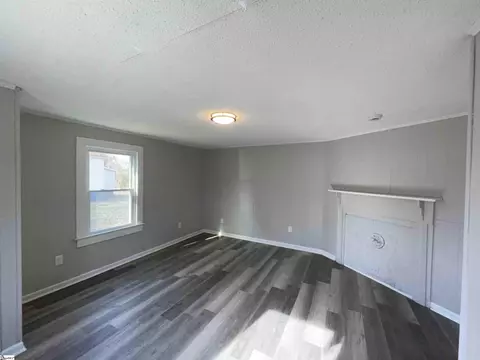2 W 4th St, Williamston, SC 29697 photo 7