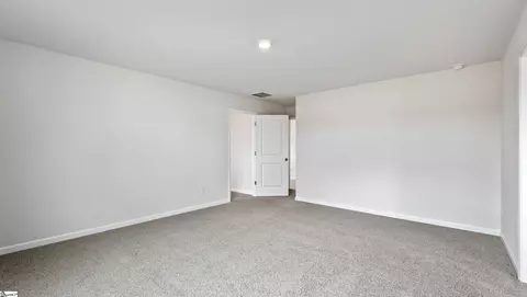 Bedroom - 1252 Golf Dr, Roebuck, SC 29376 photo 4 of 4