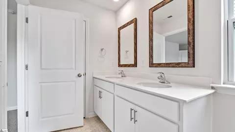 Entry Way - 1252 Golf Dr, Roebuck, SC 29376 photo 1 of 5