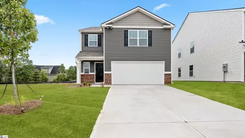 1252 Golf Dr, Roebuck, SC 29376