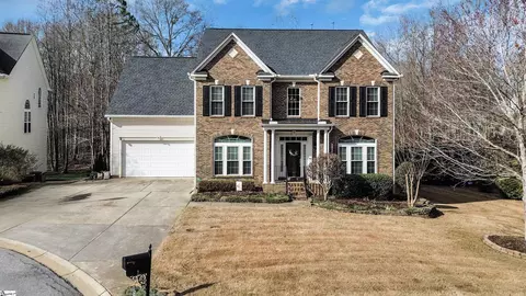 7 Hollingdale Ct, Simpsonville, SC 29681