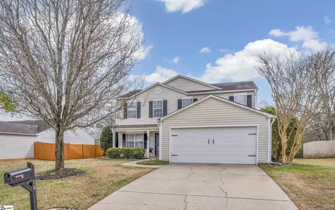10 Pasture Pl, Simpsonville, SC 29681