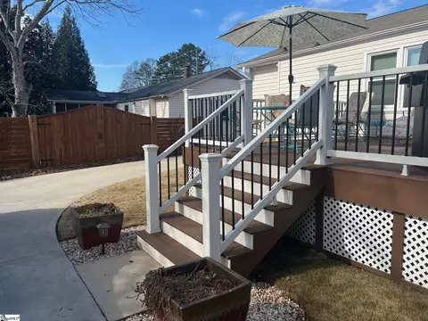 Exterior - 908 Devenger Rd, Greer, SC 29650 photo 5 of 14