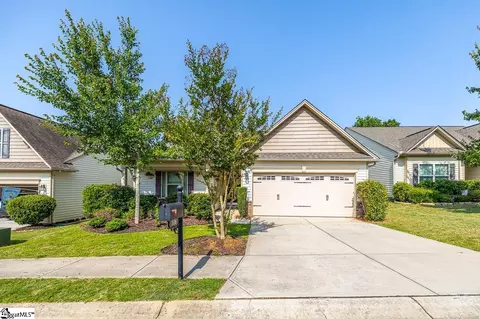 106 Penrith Ct, Simpsonville, SC 29681