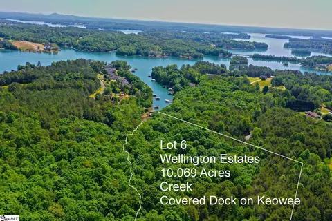6 Wellington Ests, West Union, SC 29696