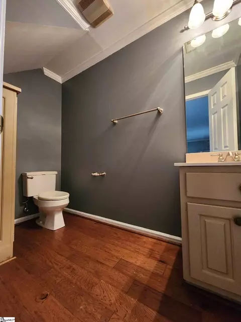 Bath - 104 C Pinnacle Ln, Easley, SC 29642 photo 2 of 3