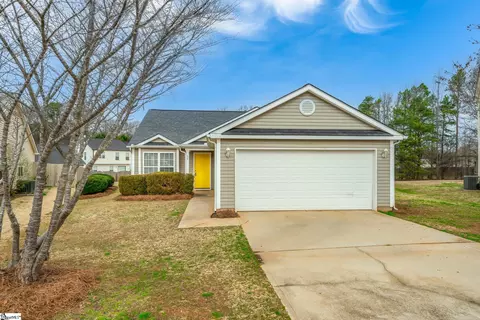 35 Argyle Ct, Simpsonville, SC 29681
